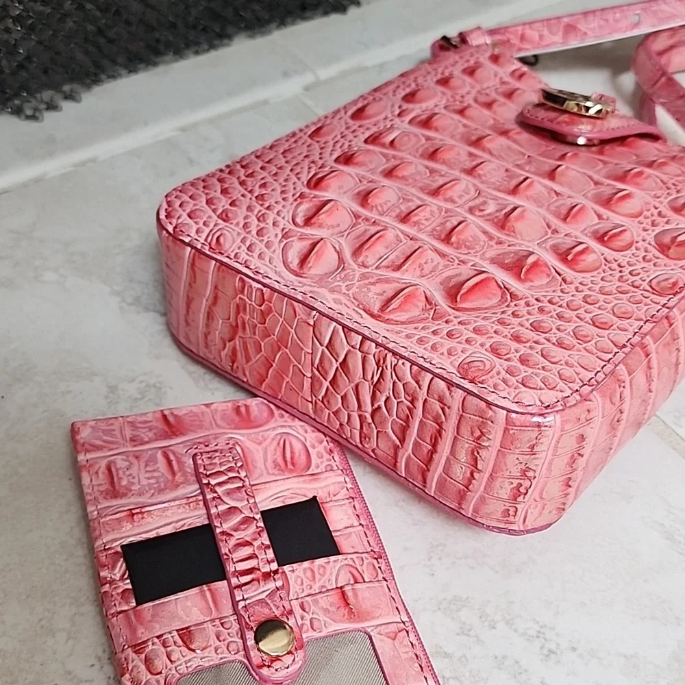 π©· π©· BRAHMIN Marley PINK PUNCH Crossbody & PINK PUNCH Credit Card Wallet π©· π©· - Picture 7 of 11